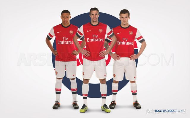 包含欧洲传奇球星对决，经典之争引发热议！的词条