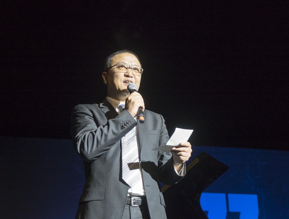 卢森堡代表队上演惊天逆袭夺金