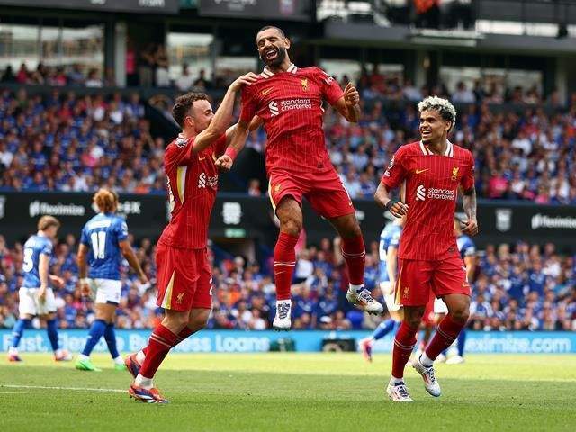 利物浦登顶！英超劲旅力克西甲强队的简单介绍