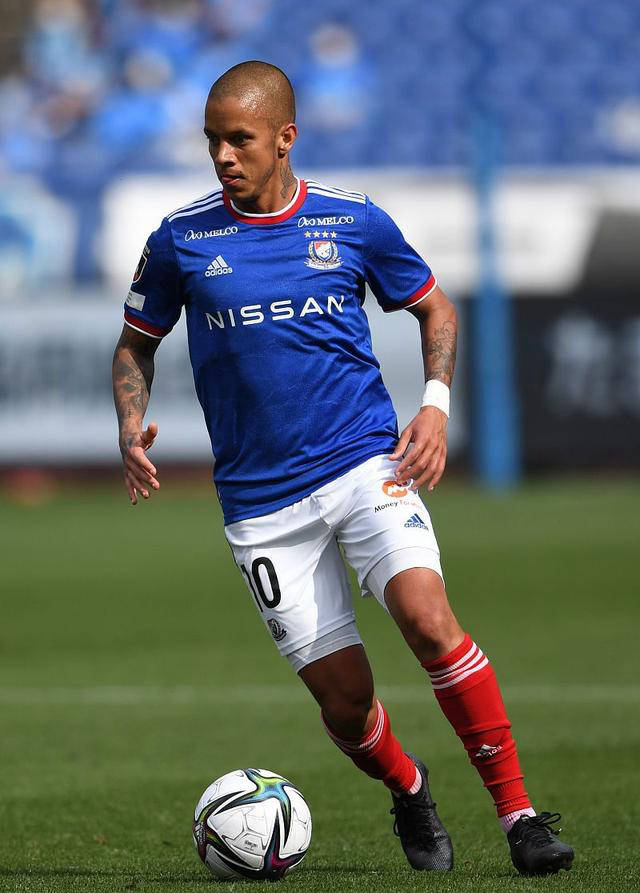 横滨水手队外援选手状态下滑 横滨水手队外援选手状态下滑