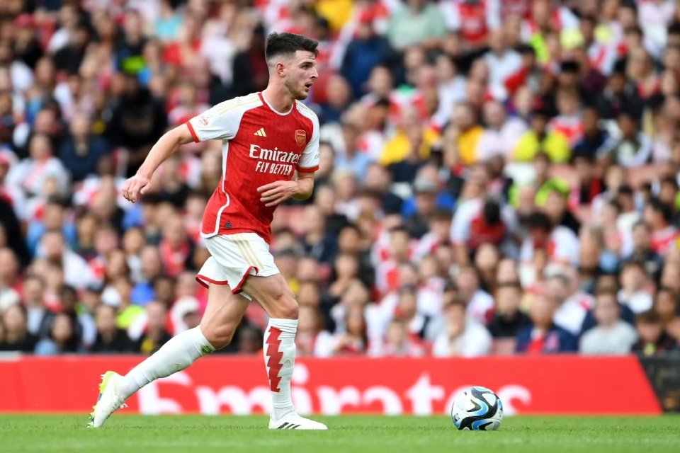 阿森纳在比赛中表现出色夺冠机会 阿森纳在比赛中表现出色夺冠机会