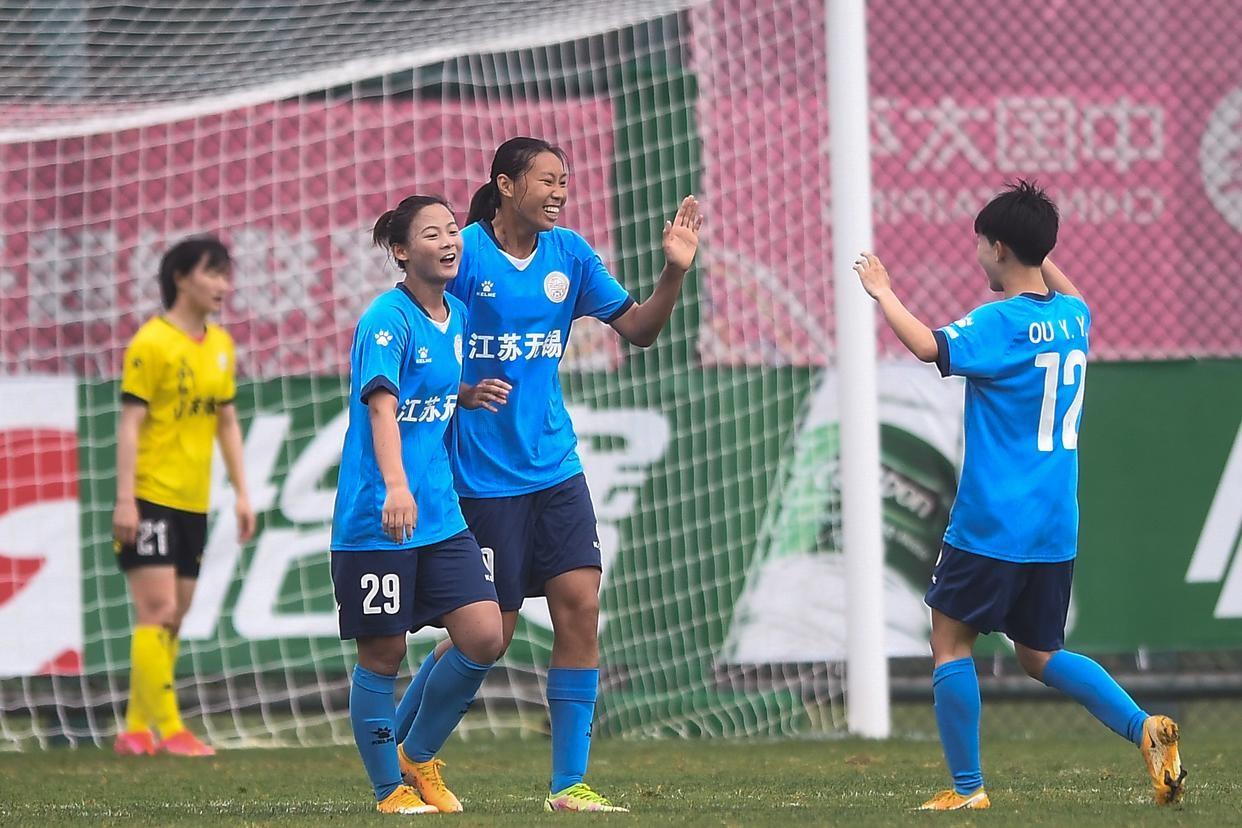 开云官方app入口-芬兰女足联赛：赫尔辛基队胜出