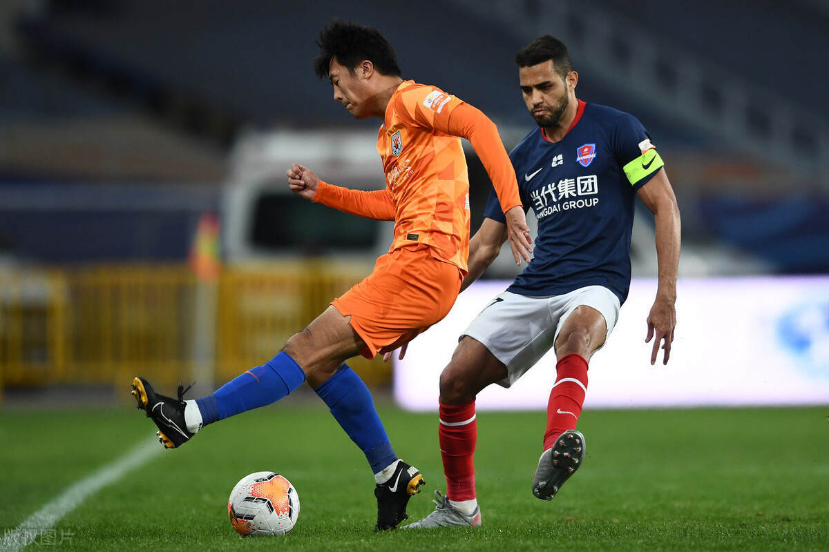 卡尔德克领衔,带领球队告捷的简单介绍 卡尔德克领衔,带领球队告捷的简单介绍