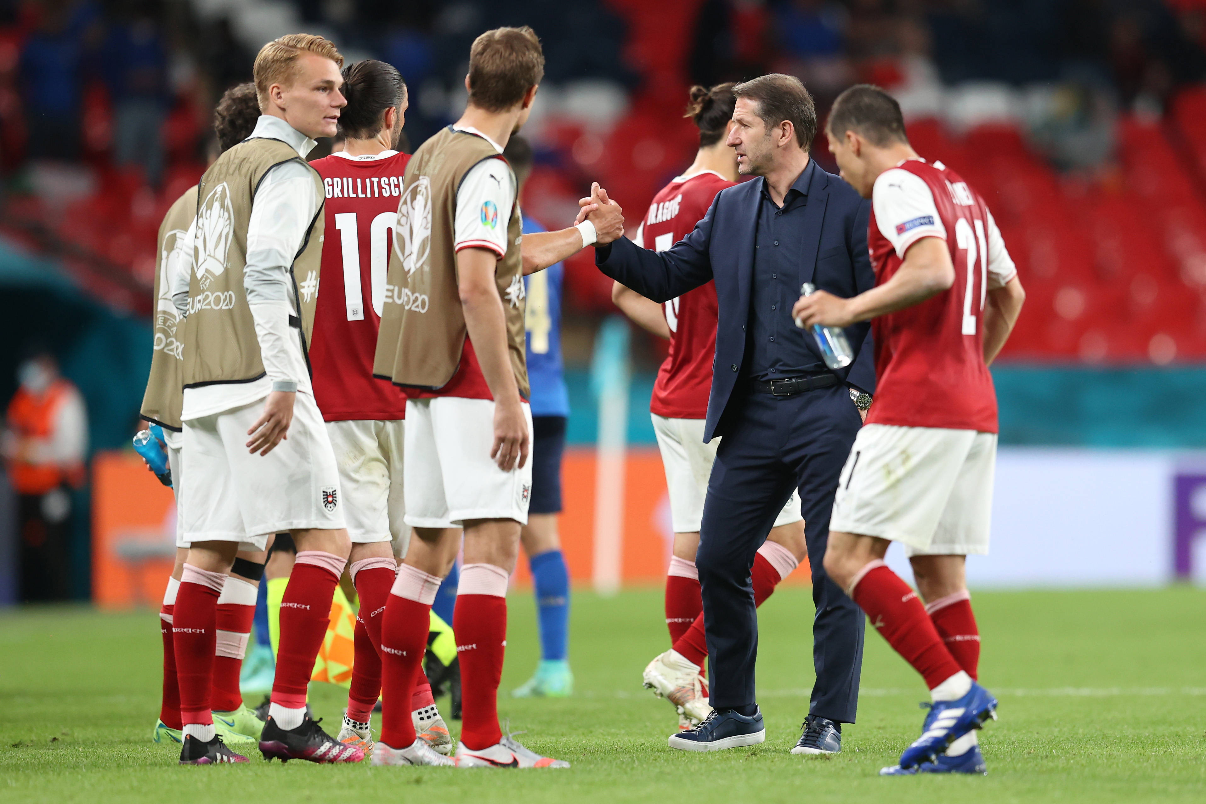 关于奥地利队主场惨败,欧洲杯出线形势不容乐观的信息 关于奥地利队主场惨败,欧洲杯出线形势不容乐观的信息