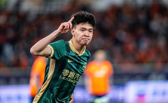 开云体育平台APP-包含年轻球员表现抢眼，成为球队新希望的词条