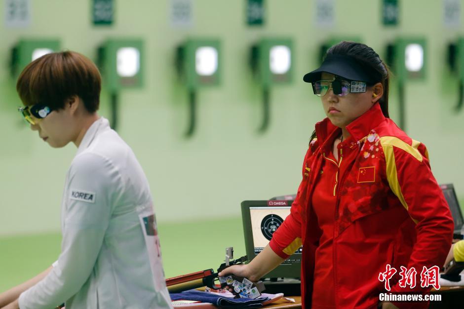 黎巴嫩女子游泳选手斩获首金的简单介绍 黎巴嫩女子游泳选手斩获首金的简单介绍