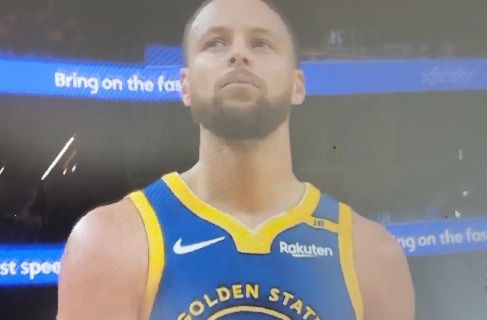 勇士横扫国王，保持不败战绩