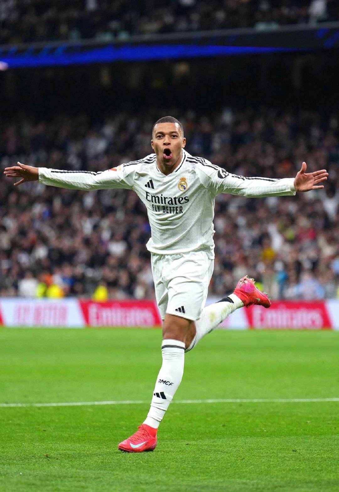 开云体育平台APP-皇马主帅战术调整，球队防守或将变得更有威胁