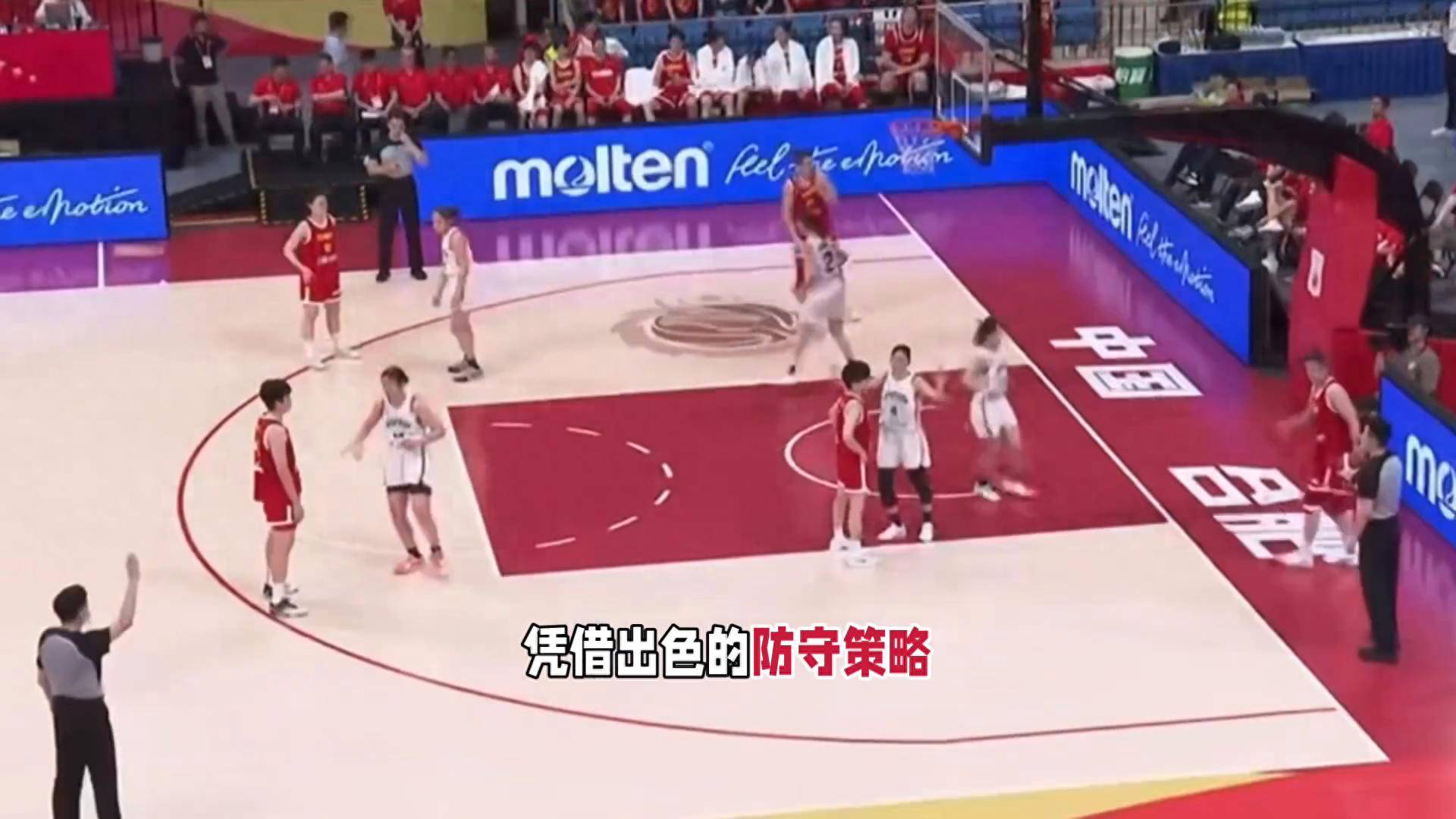 开云体育下载-主场球队在比赛中赢得胜利守住领先位置