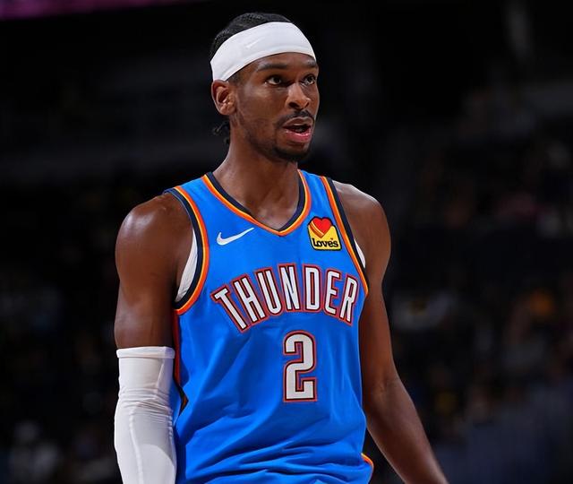 开云体育-包含亨尼斯连胜稳固榜首地位，法国足球联赛一骑绝尘的词条