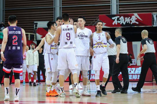 开云体育登录-浙江男篮迎战广东队，谁会笑到最后？