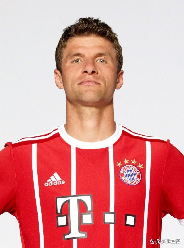 拜仁穆勒无情进攻，轻松晋级八强