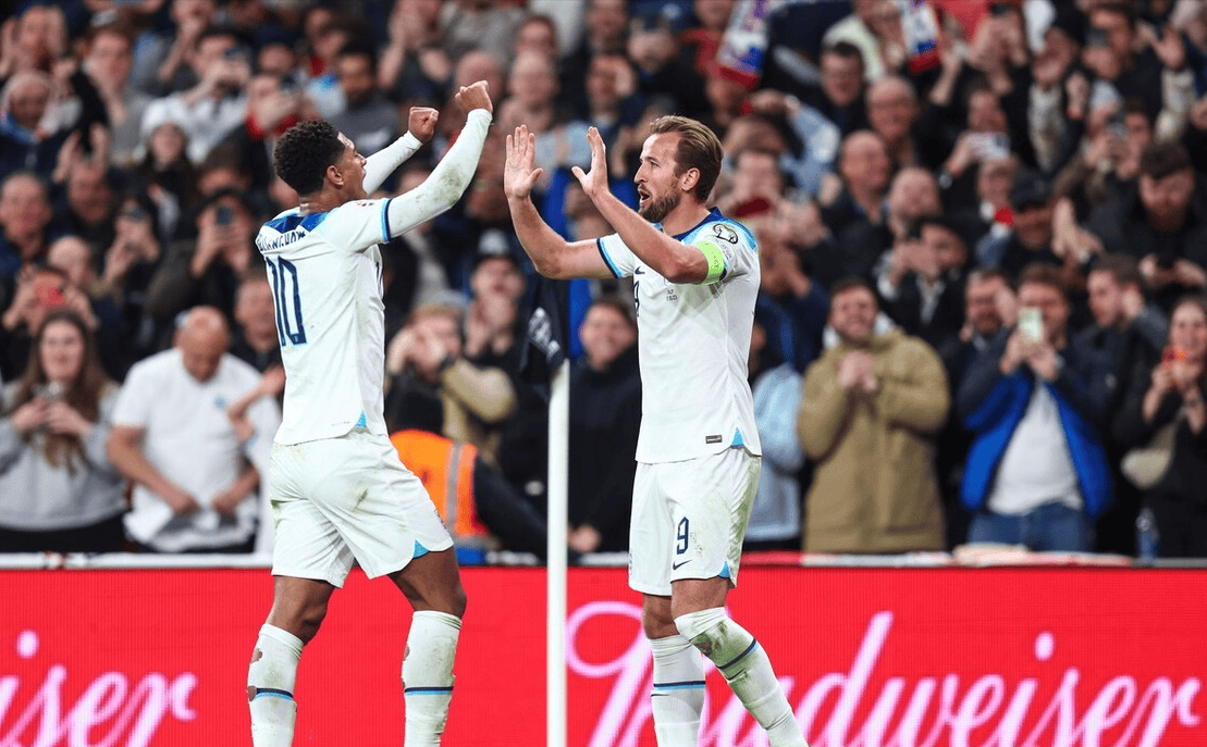 英格兰国家队展现超凡表现,横扫淘汰赛 英格兰国家队展现超凡表现,横扫淘汰赛