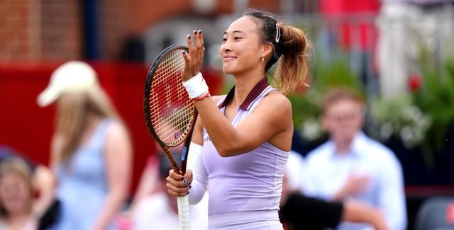 黑马队伍惊艳表现!女子足球球员展现实力 黑马队伍惊艳表现!女子足球球员展现实力