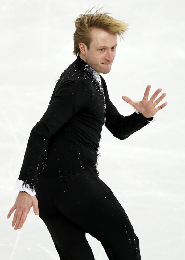 欧洲球队风情澎湃，夺得国际锦标赛冠军