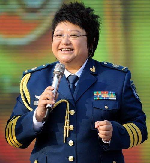 关于生涯宣布结束,明星退役仪式如此感人的信息 关于生涯宣布结束,明星退役仪式如此感人的信息