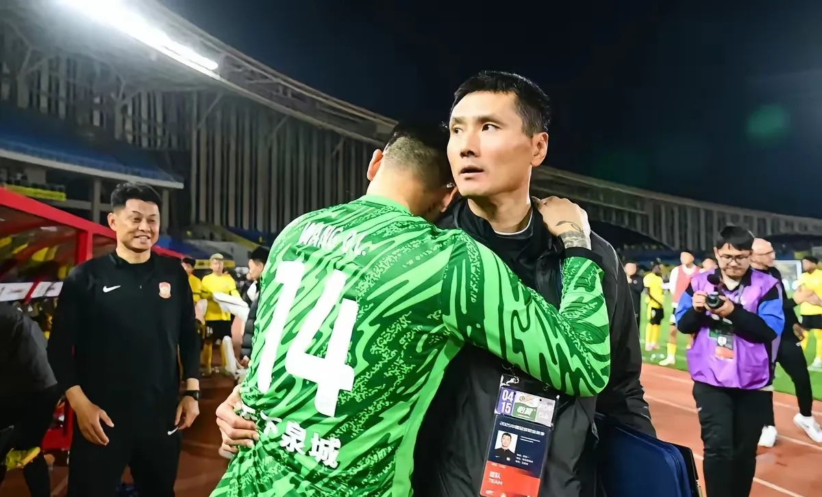 山东鲁能连续三轮不败，士气高昂气势如虹