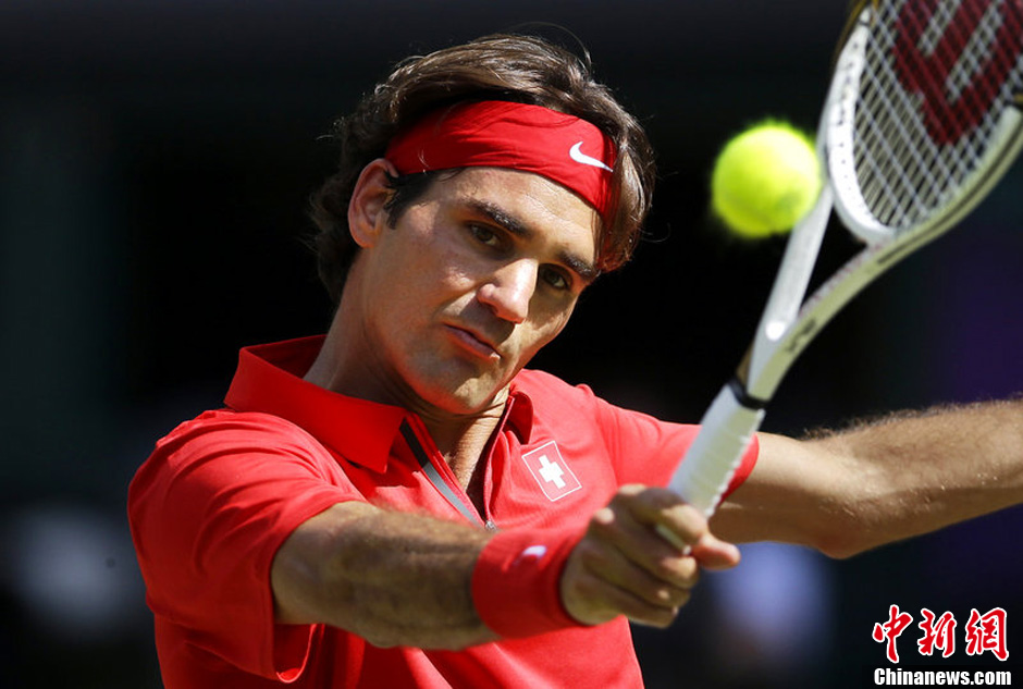 肯尼亚选手强势出击，冲刺决赛轨道