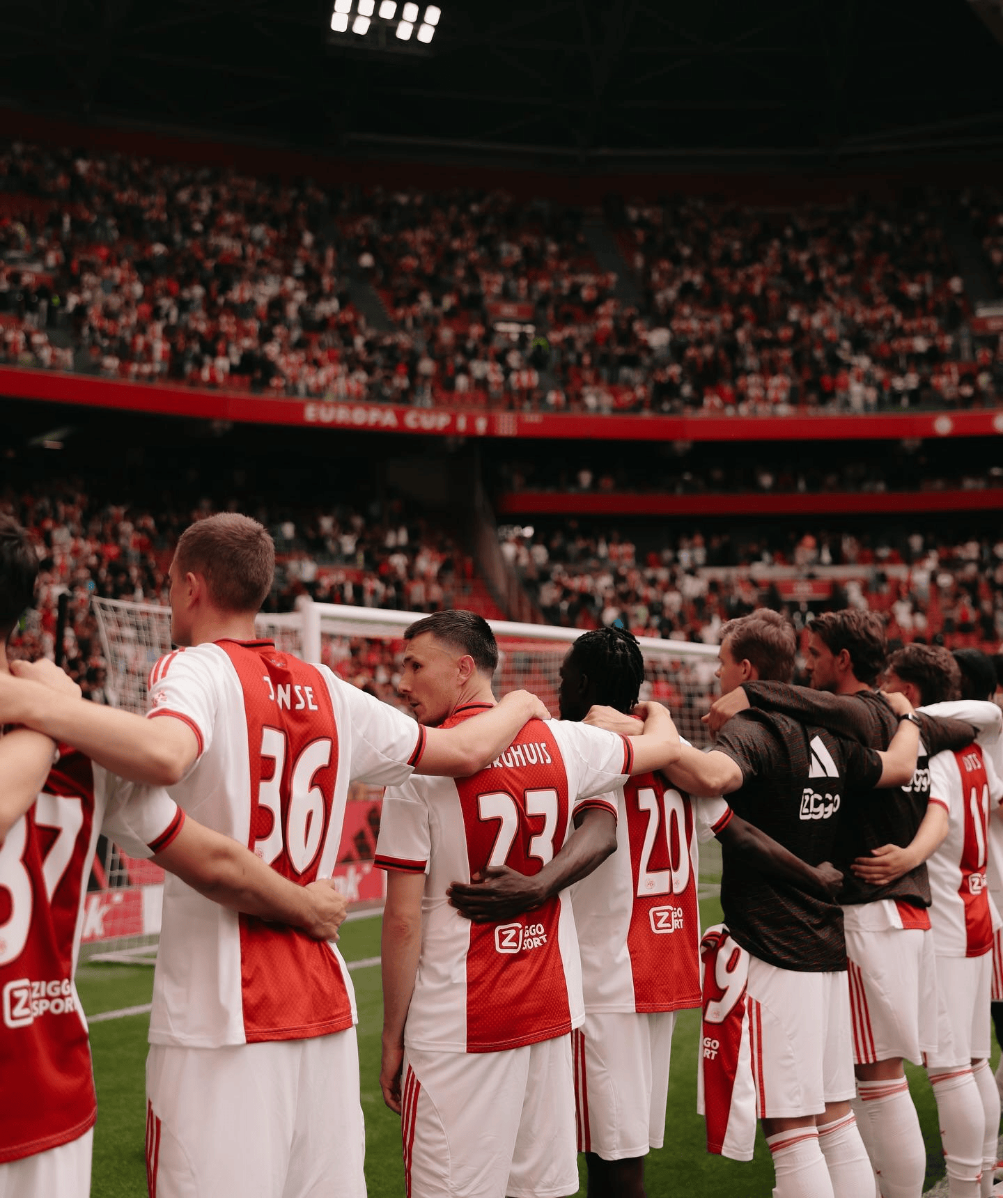 开云官方app入口-埃弗顿击败阿贾克斯，客场取胜