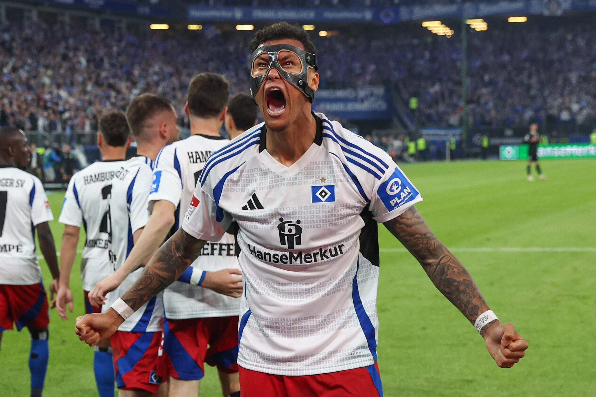 开云体育登录-汉堡前锋高效射门，助球队击败勒沃库森