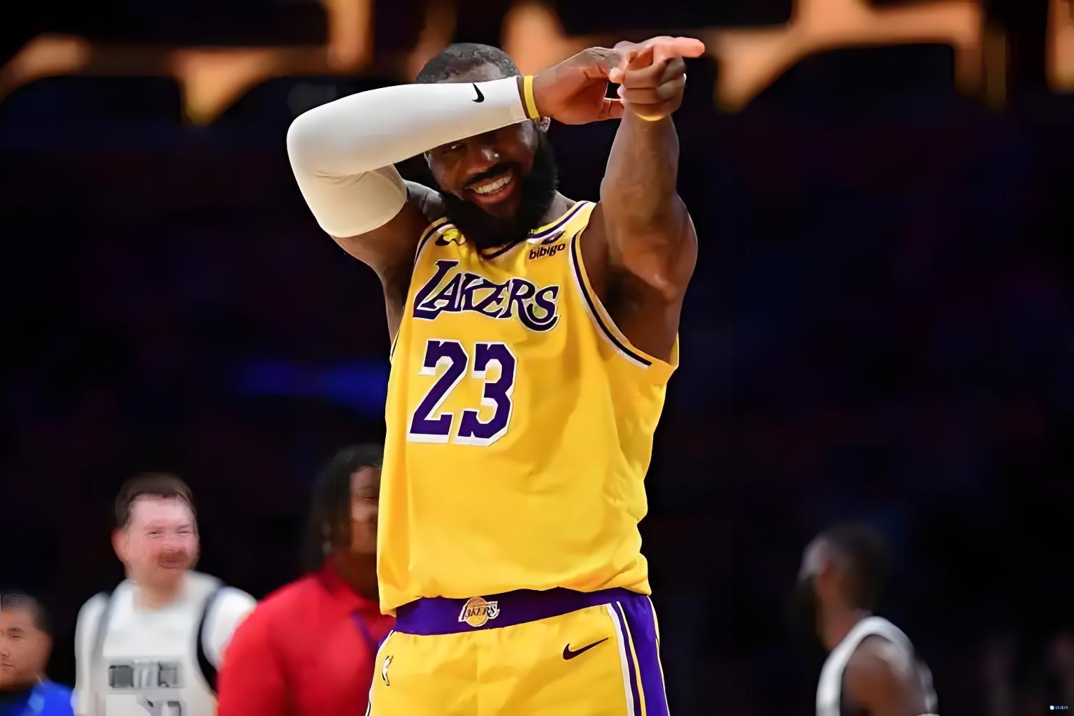 凯尔特人夺胜湖人，塔图姆持续高效得分