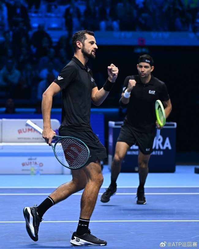 开云官网-包含年终总决赛轻取ATP总决赛，阿尔卡拉斯带队取胜的词条